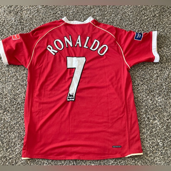2007 Manchester United FA Cup Final Jersey with patches Men’s large - Ronaldo - Picture 2 of 8